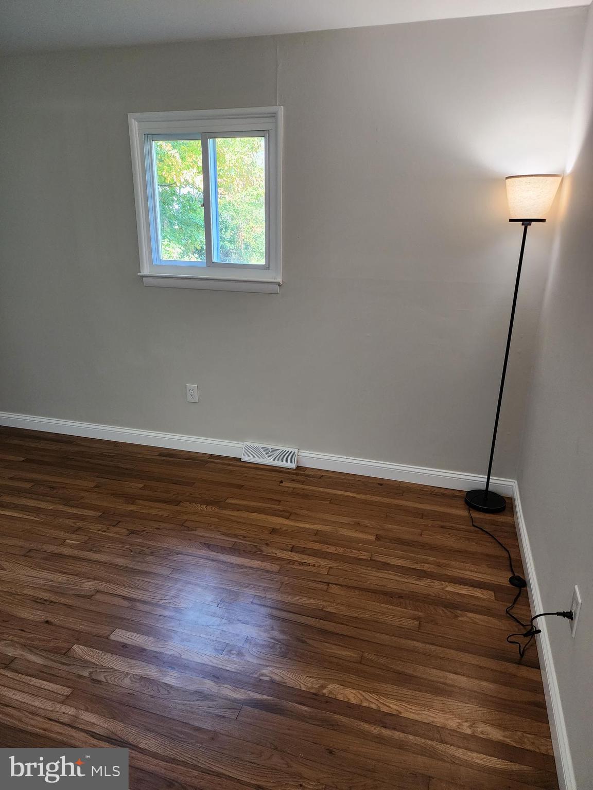 28372 School House Road Columbus, NJ 08022 - Photo 16 of 25