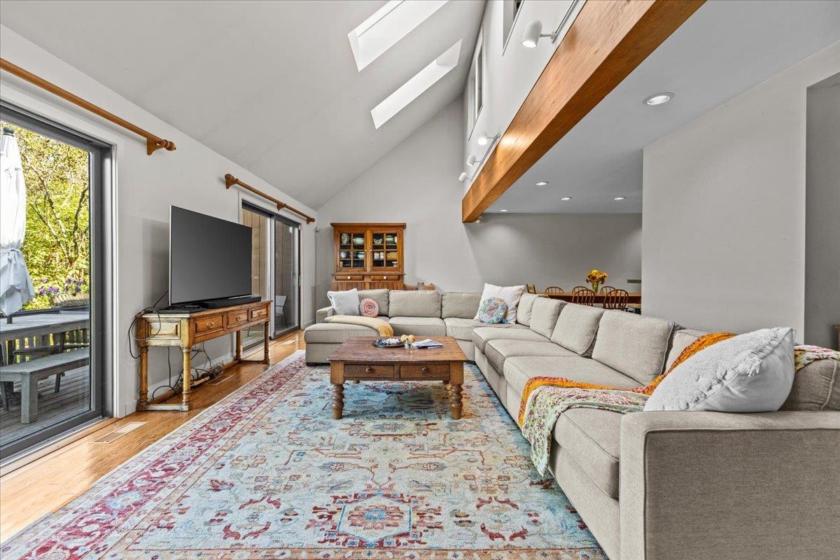 615 Field Road, Unit 73 Stowe, VT 05672 - Photo 4 of 46