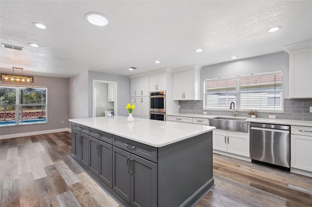 70 Grass Street Homosassa, FL 34446 - Photo 15 of 59