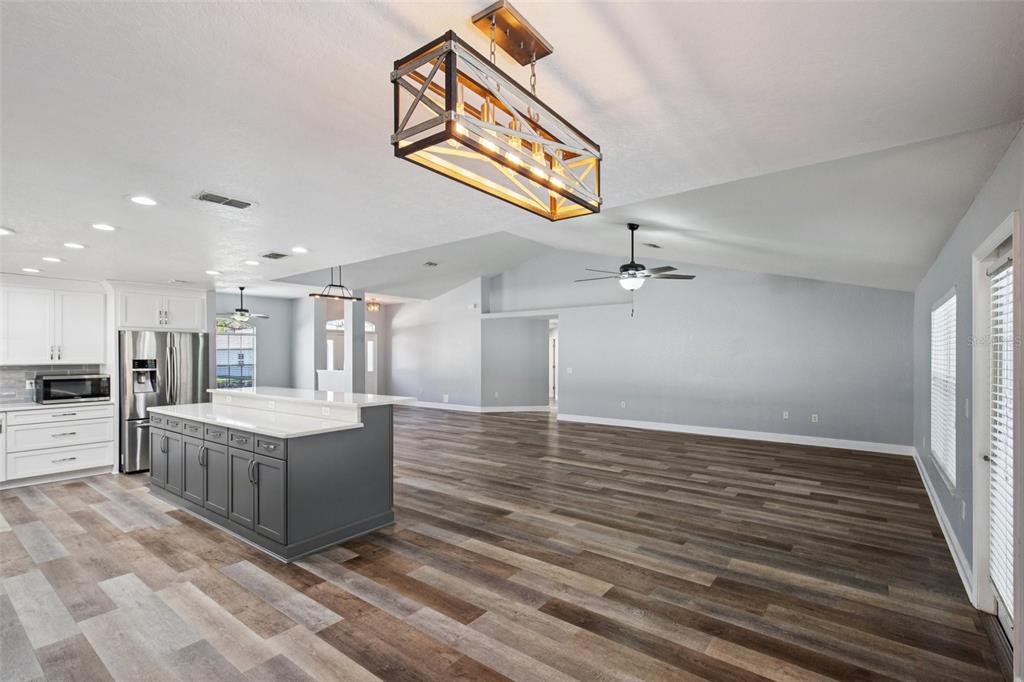 70 Grass Street Homosassa, FL 34446 - Photo 17 of 59