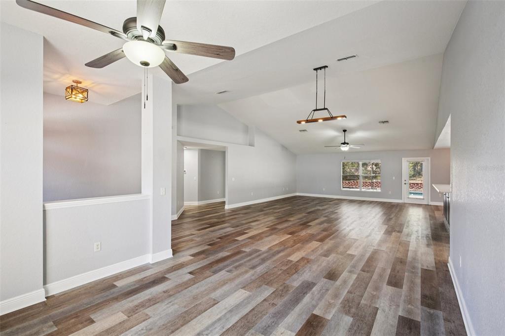 70 Grass Street Homosassa, FL 34446 - Photo 10 of 59