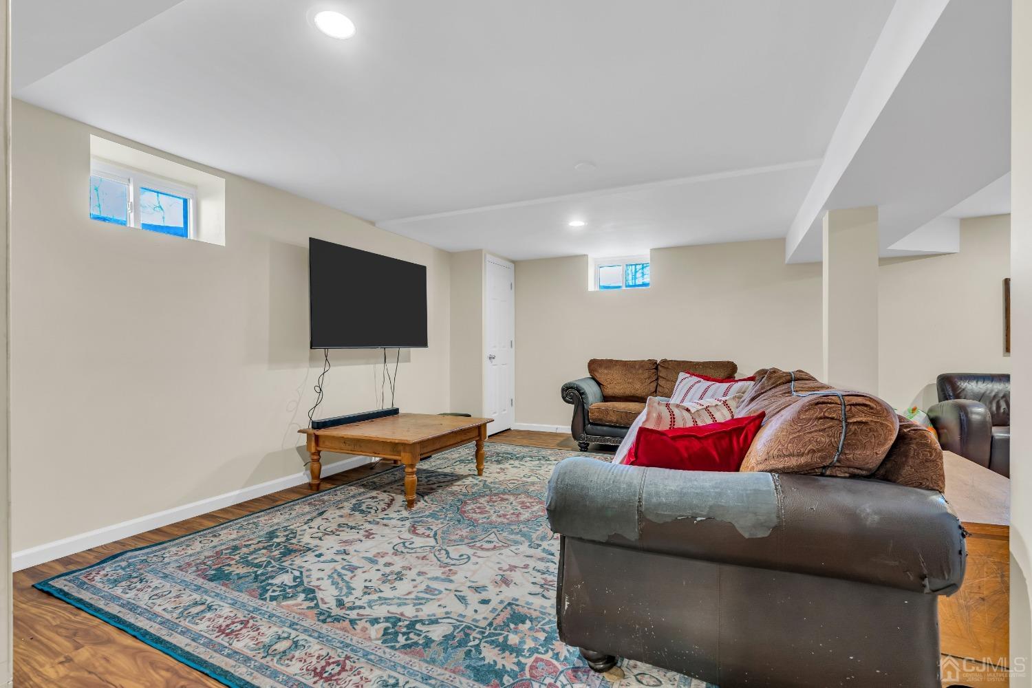 43 Woodmere Road North Brunswick, NJ 08902 - Photo 31 of 47 Gallery Image 31
