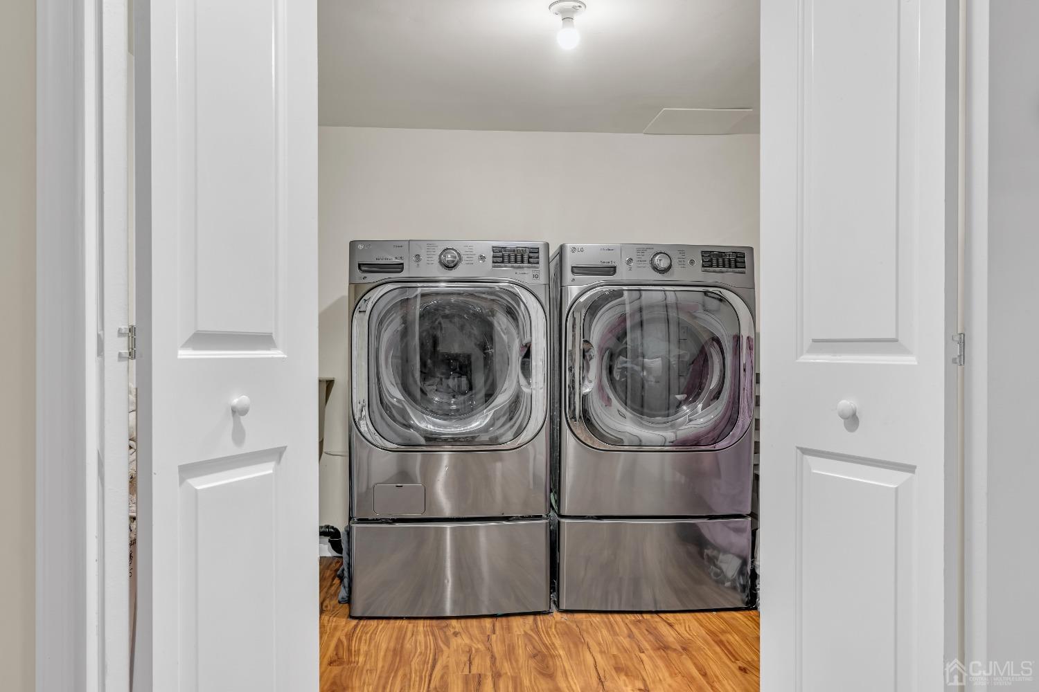 43 Woodmere Road North Brunswick, NJ 08902 - Photo 33 of 47 Gallery Image 33