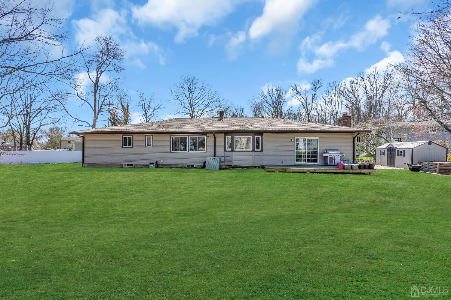 43 Woodmere Road North Brunswick, NJ 08902 - Photo 36 of 47 Gallery Image 36