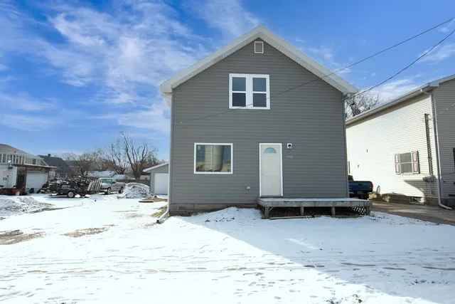 $335,000 | 1315 West Summer Street, Appleton, WI 54914