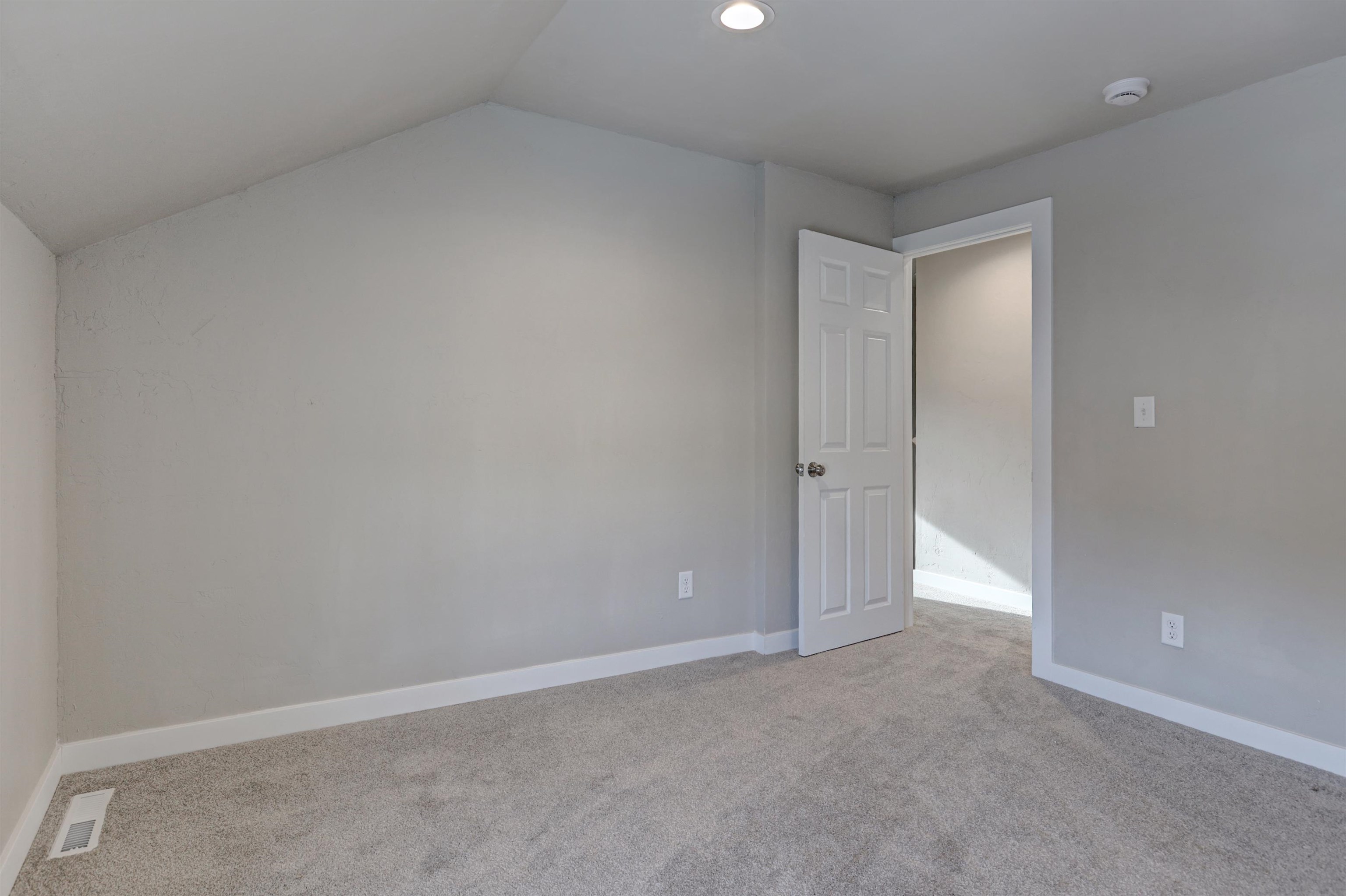 1315 West Summer Street Appleton, WI 54914 - Photo 24 of 35