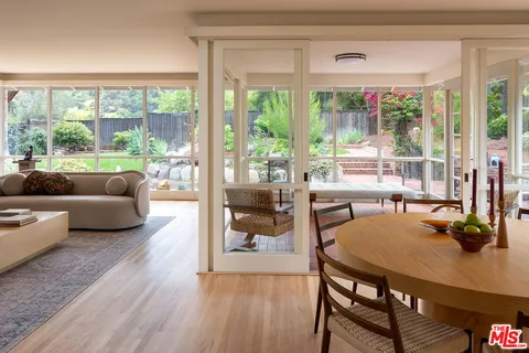 $1,595,000 | 1535 Scenic Drive, Pasadena, CA 91103