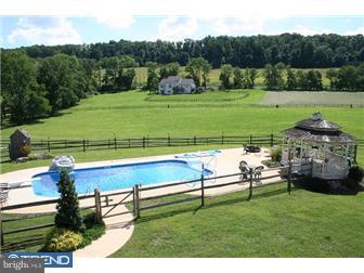 40 Spring Meadow Lane Reading, PA 19606 - Photo 7 of 12 Gallery Image 7