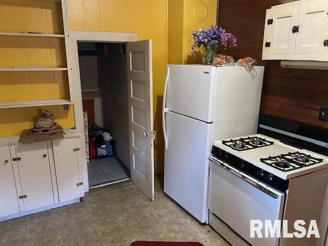 620 North Springer Street Carbondale, IL 62901 - Photo 6 of 11 Gallery Image 6