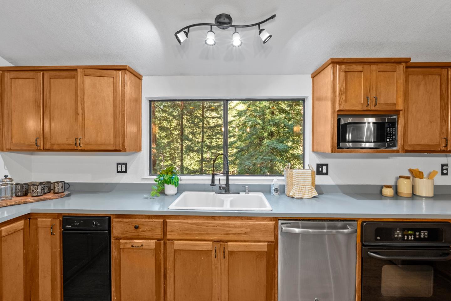 150 High Street Brookdale, CA 95007 - Photo 6 of 45