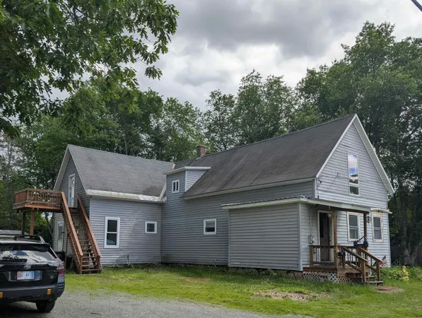 $179,000 | 59 Depot Street, Lancaster, NH 03584