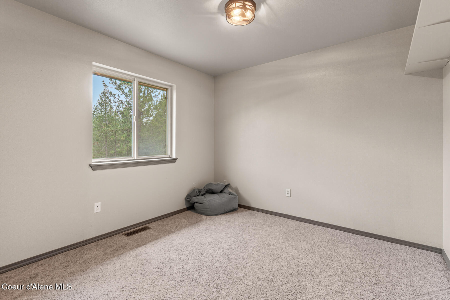 880 East Chilco Road Rathdrum, ID 83858 - Photo 34 of 63 880EChilcoRd-33