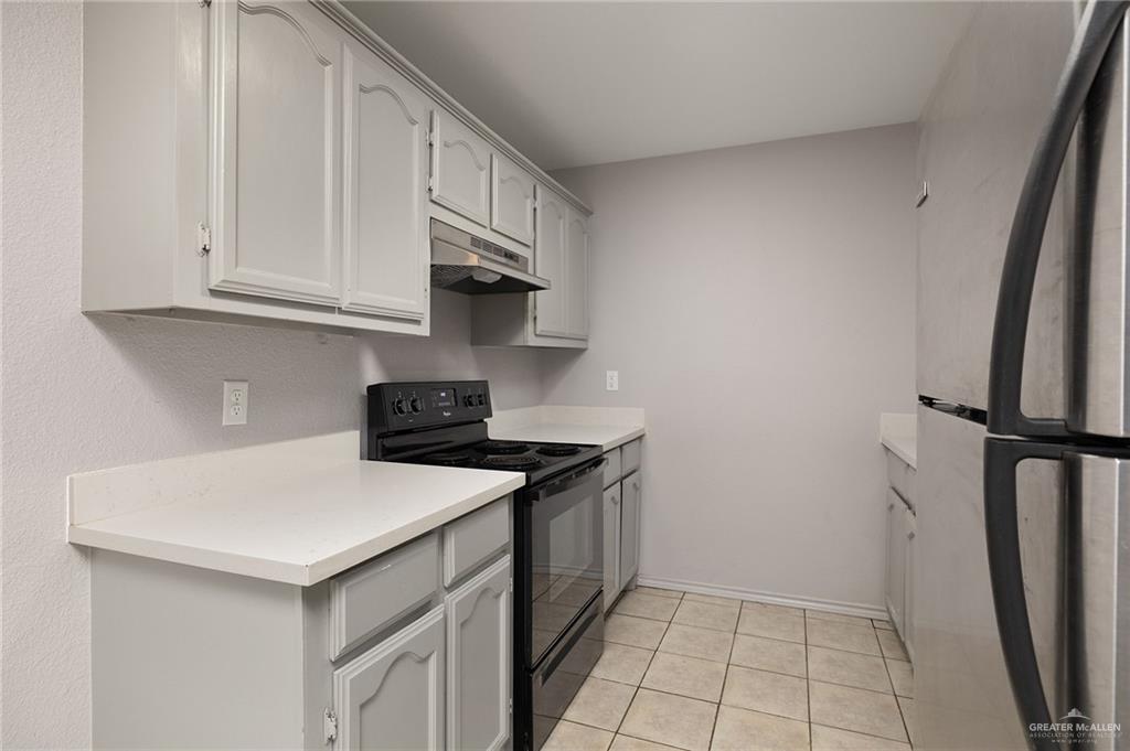 825 West First Street, Unit 4 Mission, TX 78572 - Photo 3 of 11