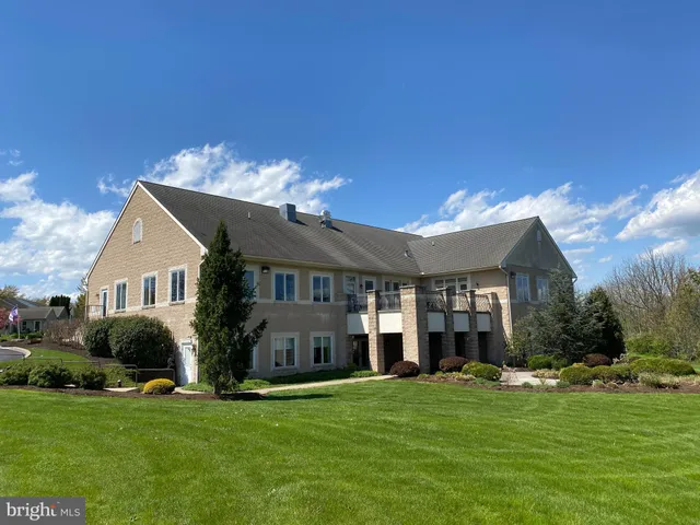 $270,000 | 34 Scenic Drive, Myerstown, PA 17067