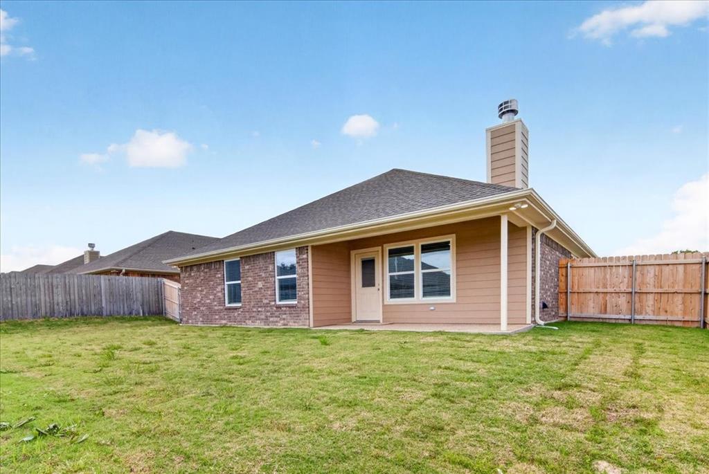 2509 Yoder Lane Robinson, TX 76706 - Photo 7 of 39