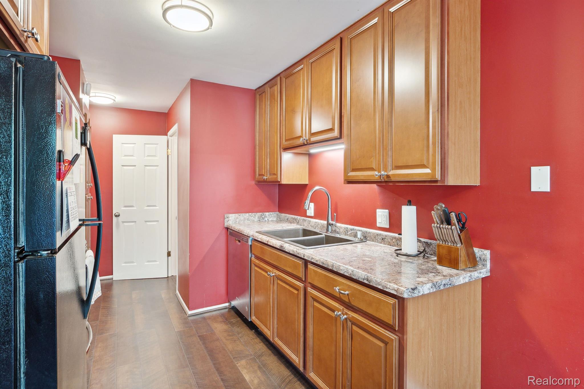 22040 Edgewater Novi, MI 48375 - Photo 23 of 44 Gallery Image 23