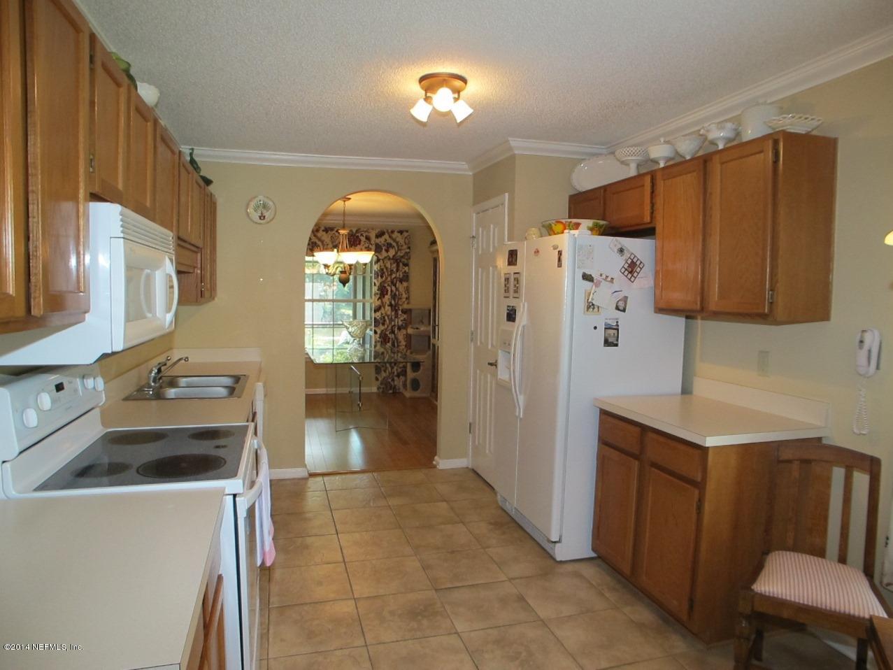 1519 Marsh Rabbit Way Fleming Island, FL 32003 - Photo 9 of 21 Kitchen