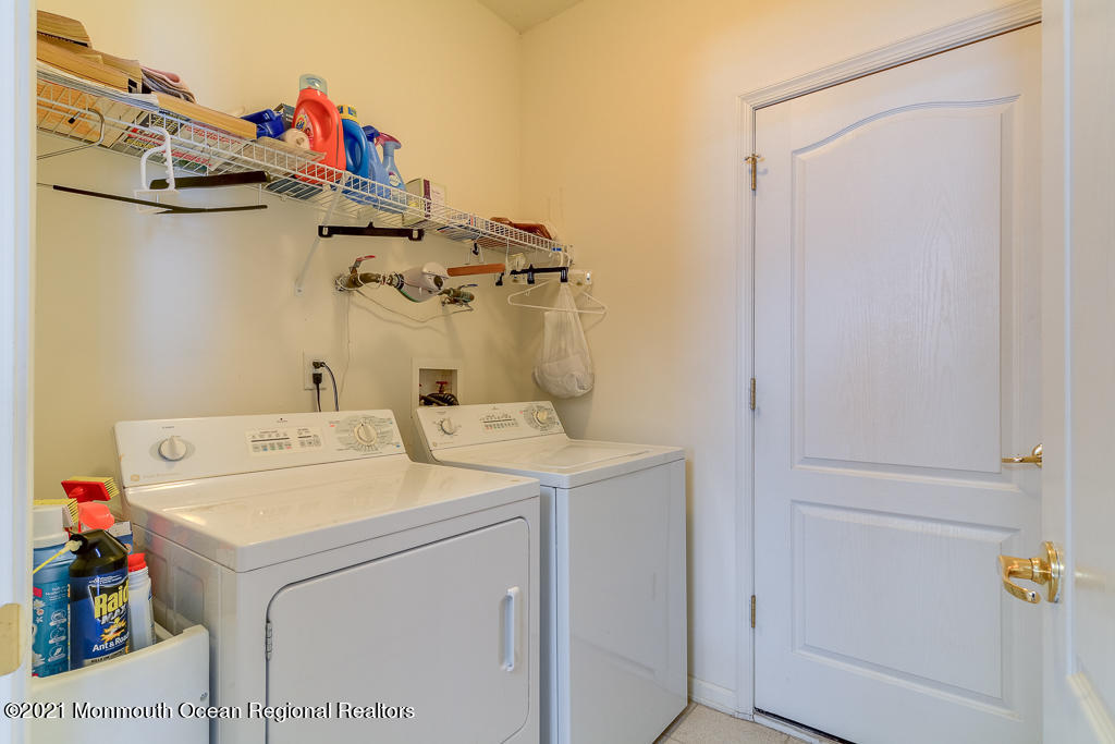 44 Silverside Road Lakewood, NJ 08701 - Photo 22 of 39 0016__SMALL