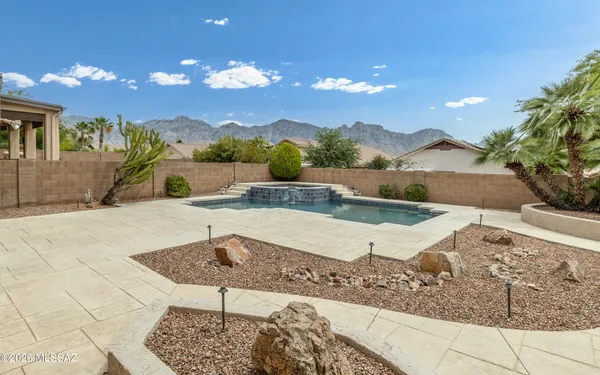 $585,000 | 2196 East Rio Vistoso Lane, Tucson, AZ 85755