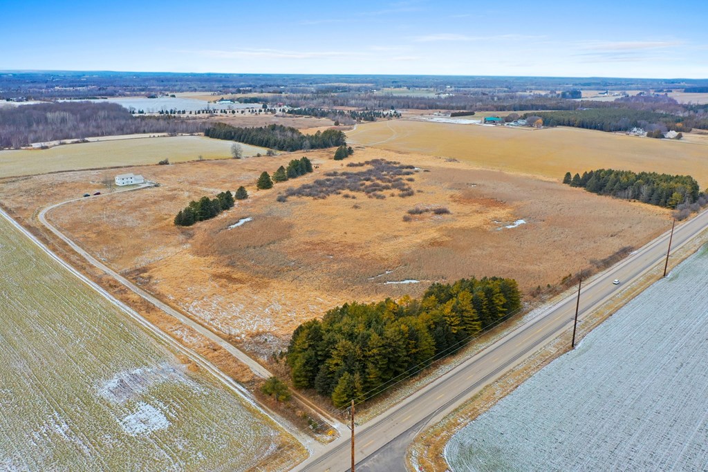 851 County Road South Sturgeon Bay, WI 54235 - Photo 7 of 30 Gallery Image 7