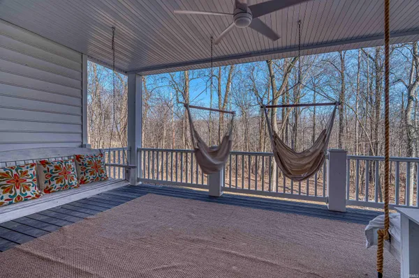 $850,000 | 6055 Pfafflin Lake Boulevard, Newburgh, IN 47630