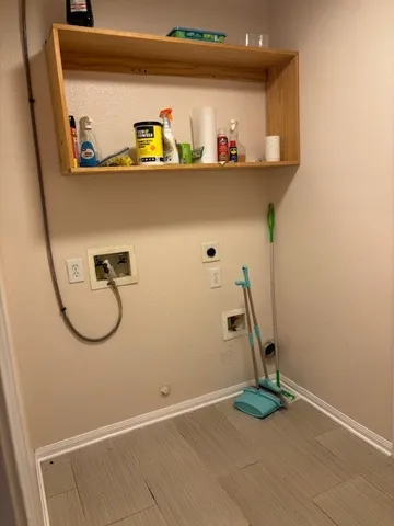 a room with lots of stuff