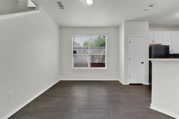 $2,550 | 338 Castleridge Drive, Little Elm, TX 75068