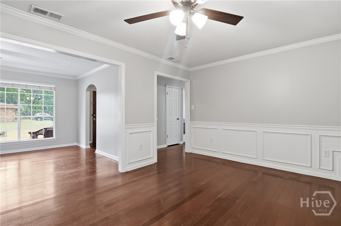 505 Sandhill Road Savannah, GA 31410 - Photo 11 of 27