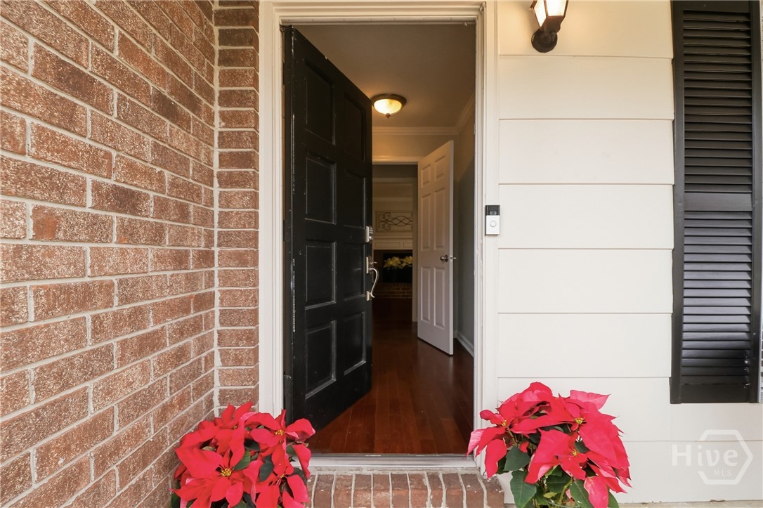 505 Sandhill Road Savannah, GA 31410 - Photo 4 of 27