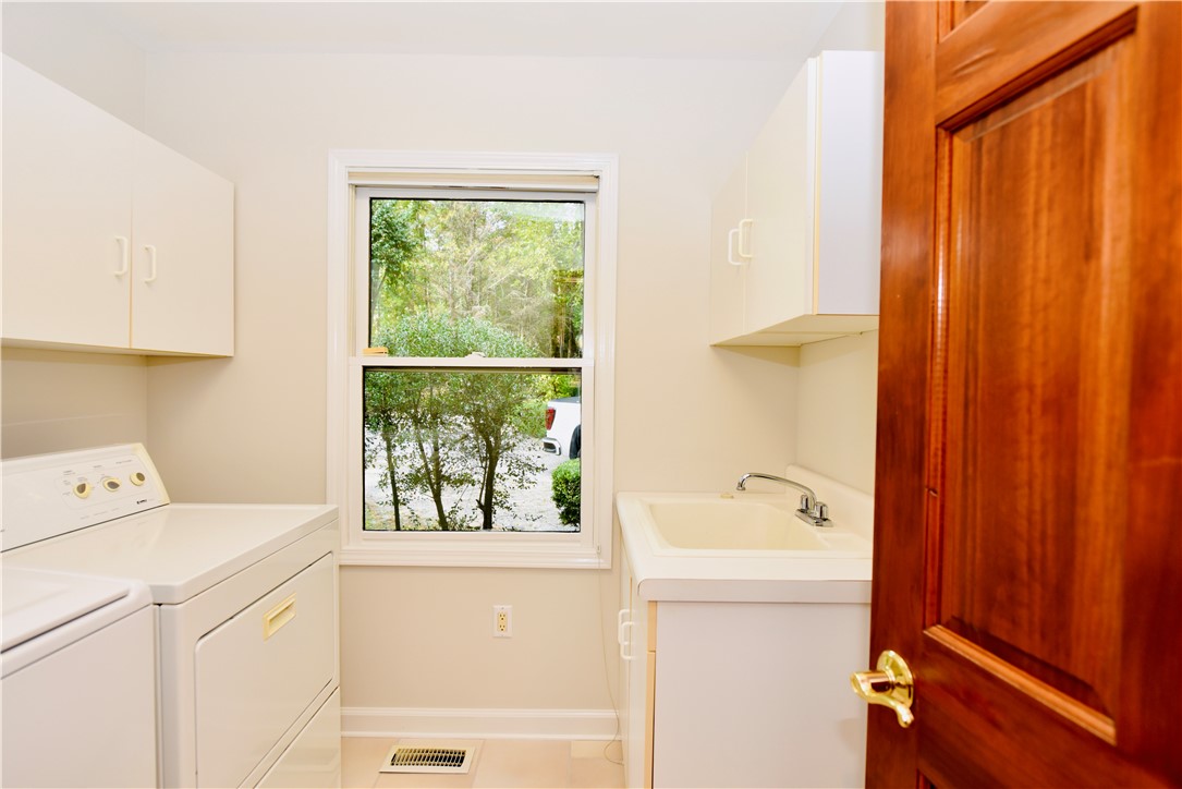 138 Springlake Road Six Mile, SC 29682 - Photo 19 of 45