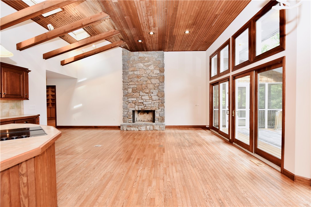 138 Springlake Road Six Mile, SC 29682 - Photo 9 of 45