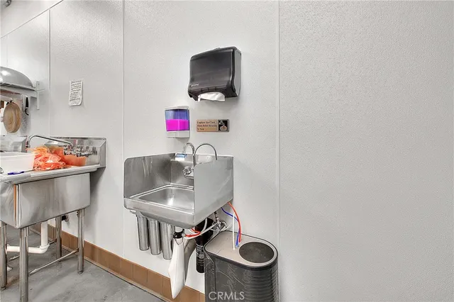 a view of parking area