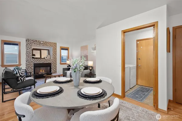 $850,000 | 14722 45th Place West, Lynnwood, WA 98087