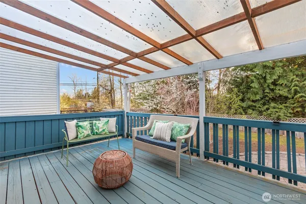 $850,000 | 14722 45th Place West, Lynnwood, WA 98087