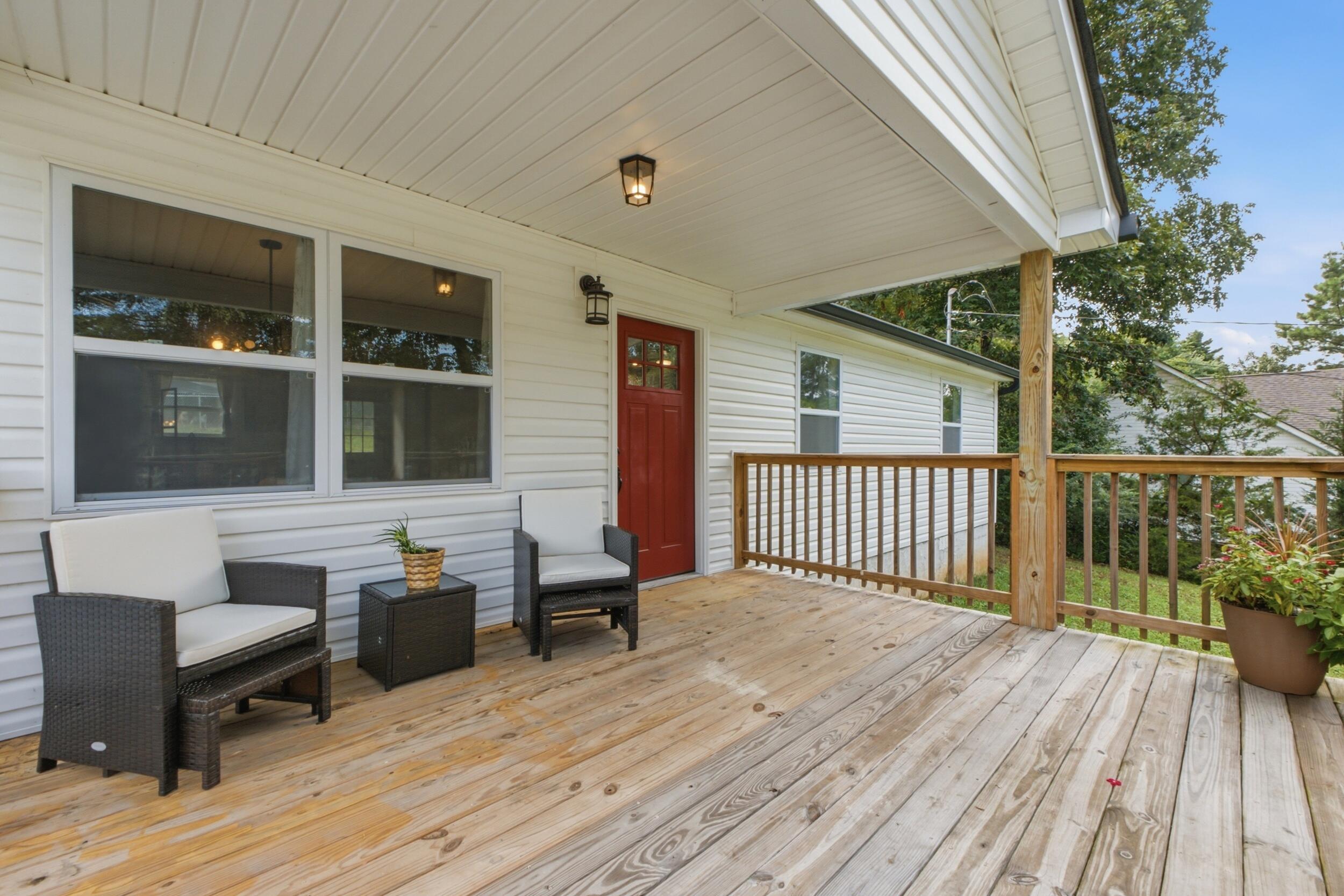 6903 Ramseytown Road Harrison, TN 37341 - Photo 26 of 33 Front Porch