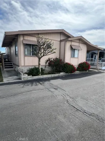 $159,900 | 16707 Garfield Avenue, Unit 2008, Paramount, CA 90723