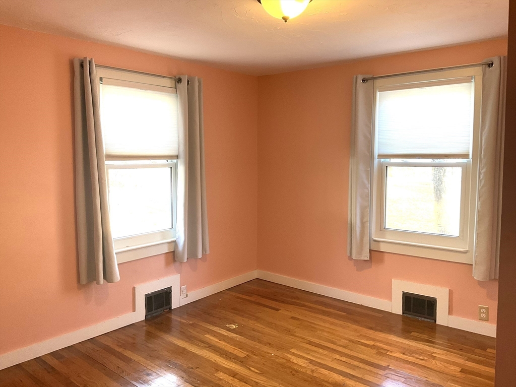 91 Euclid Street Athol, MA 01331 - Photo 10 of 23 Gallery Image 10