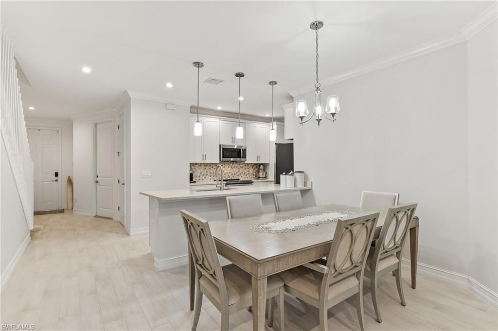 7344 Rockefeller Drive Naples, FL 34119 - Photo 6 of 32