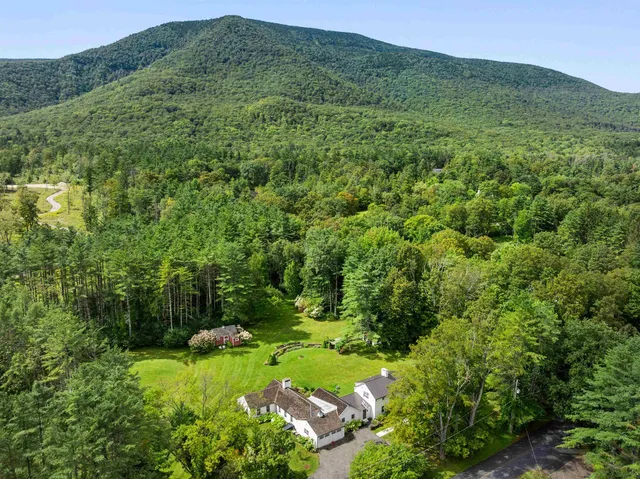 $1,849,000 | 139 Prospect Street, Manchester, VT 05254