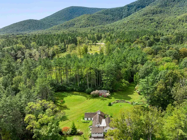 $1,849,000 | 139 Prospect Street, Manchester, VT 05254