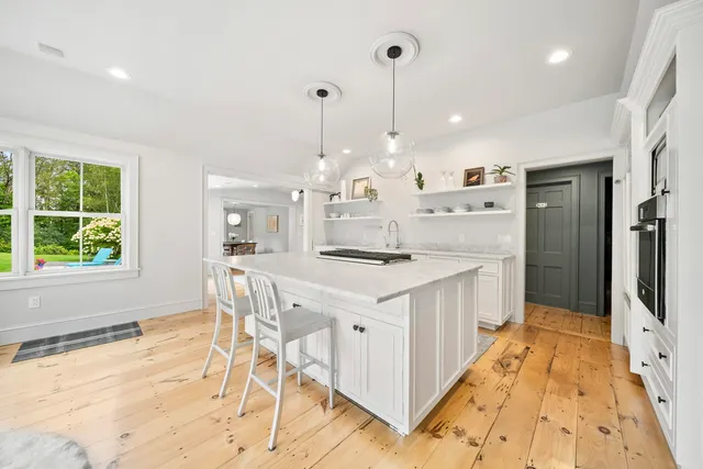 $1,849,000 | 139 Prospect Street, Manchester, VT 05254