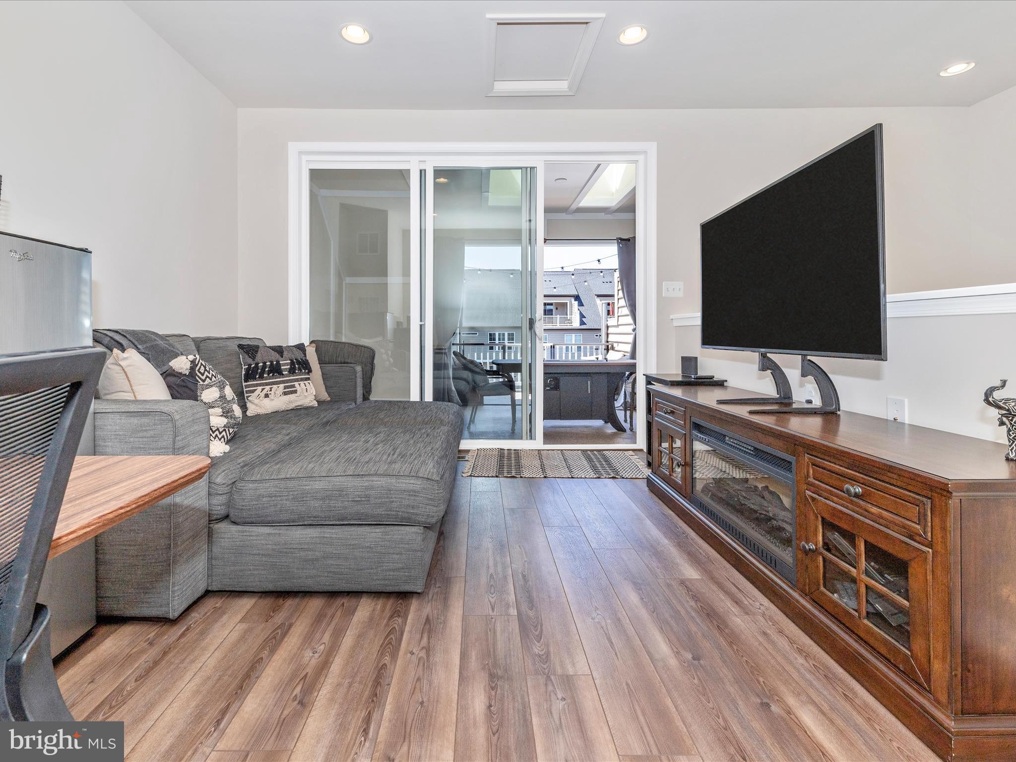 829 Lindley Road Frederick, MD 21701 - Photo 26 of 51 3rd Floor Loft