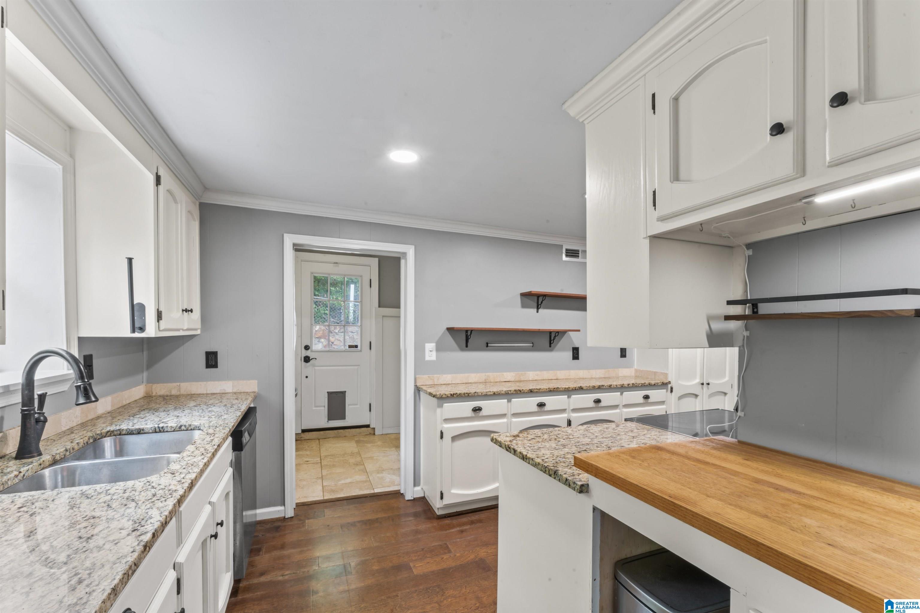 1524 Holly Road Birmingham, AL 35226 - Photo 30 of 46