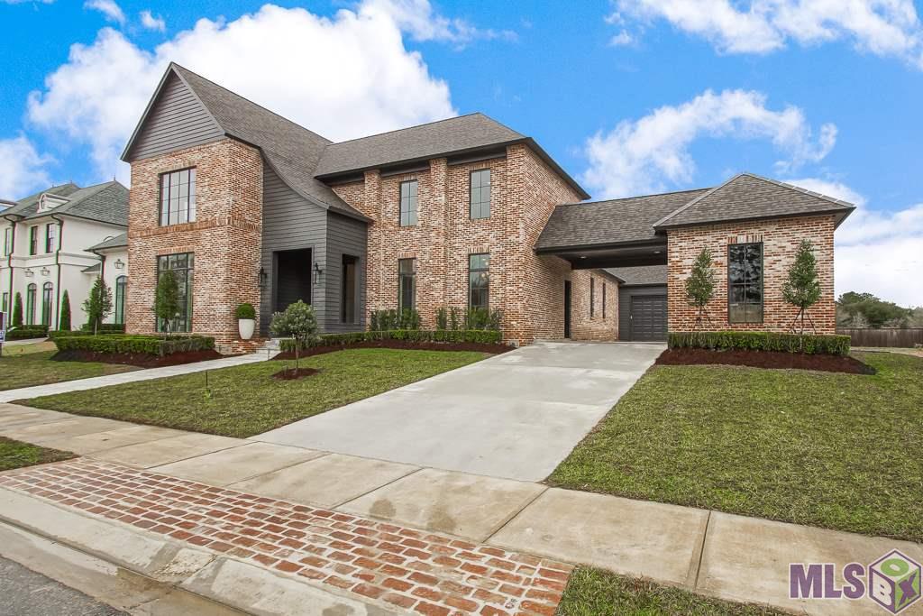 145 Valhalla Boulevard Baton Rouge, LA 70810 - Photo 1 of 43