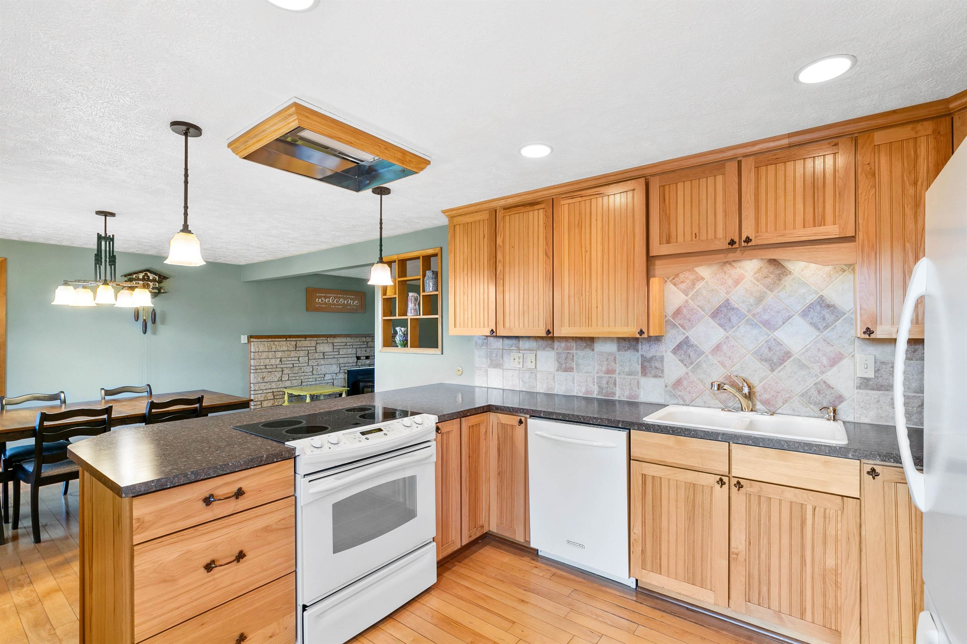 19108 North Hatch Road Colbert, WA 99005 - Photo 4 of 48