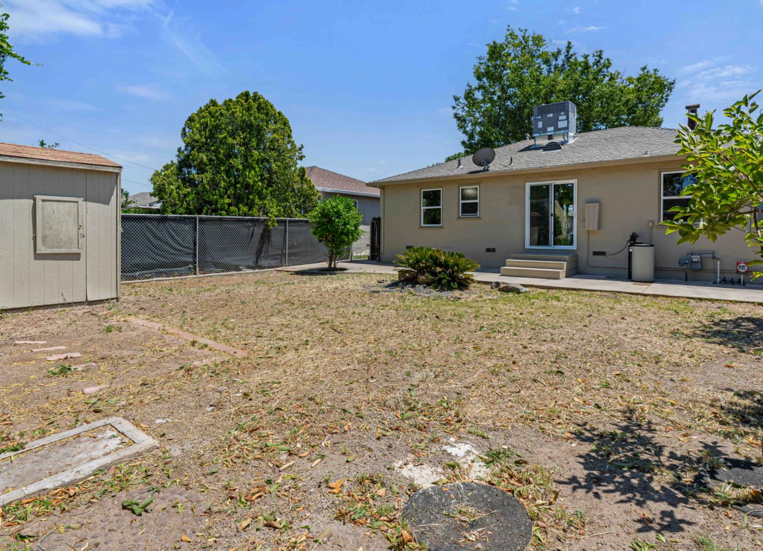 1625 Spring Street Stockton, CA 95206 - Photo 20 of 29