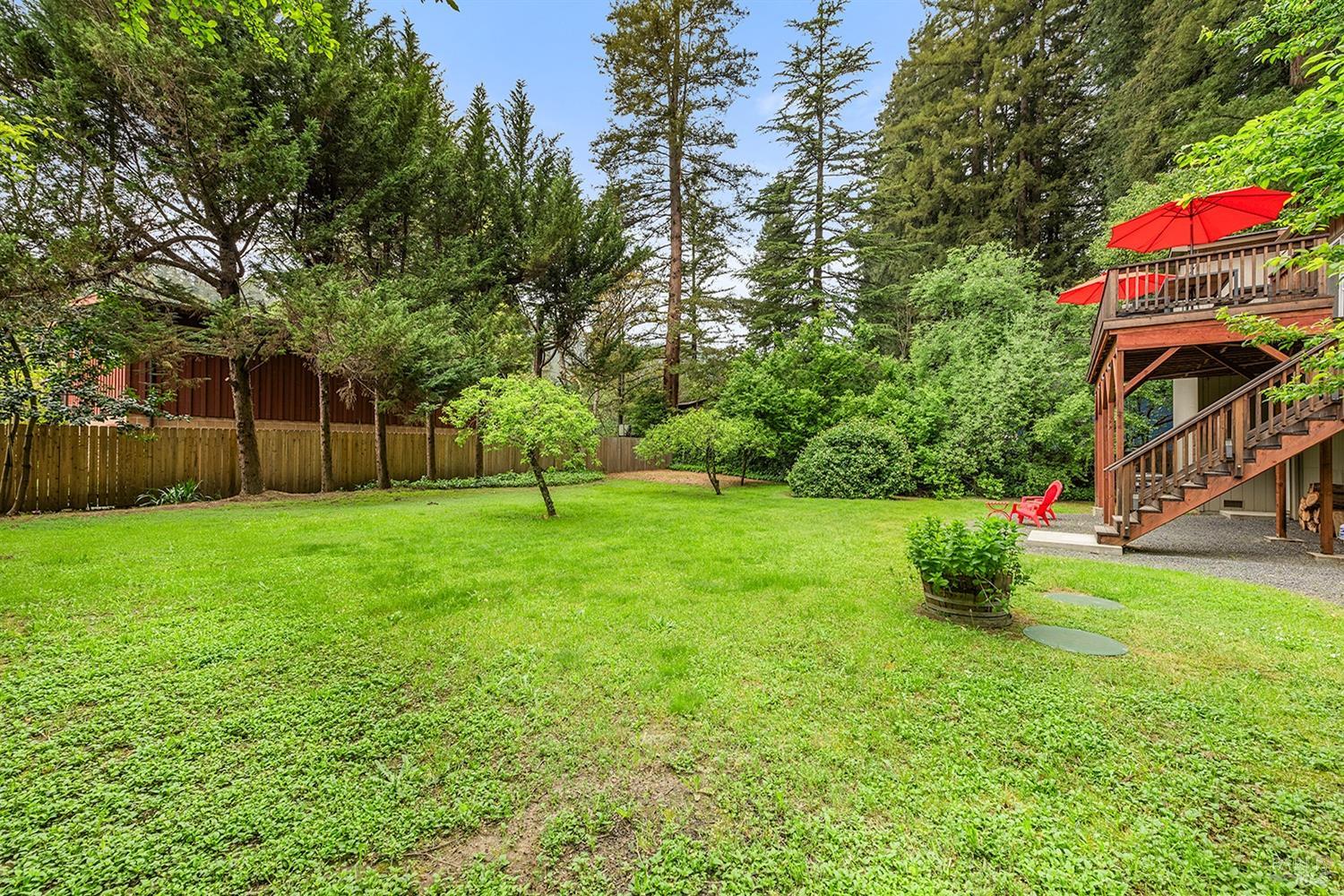 10680 Old River Road Forestville, CA 95436 - Photo 27 of 37
