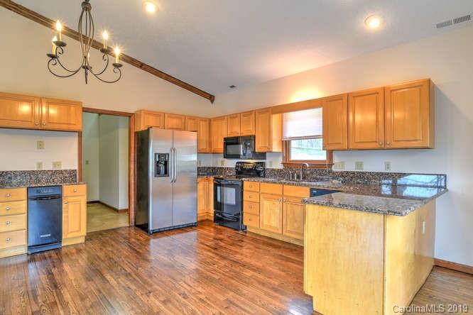 47 Pinecroft Road Asheville, NC 28804 - Photo 20 of 31 Gallery Image 20