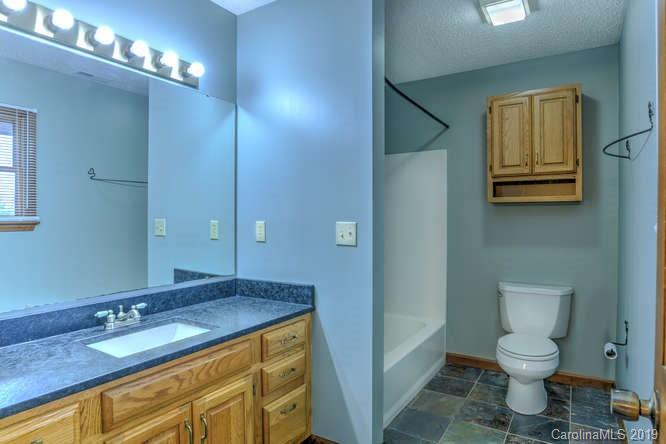 47 Pinecroft Road Asheville, NC 28804 - Photo 25 of 31 Gallery Image 25