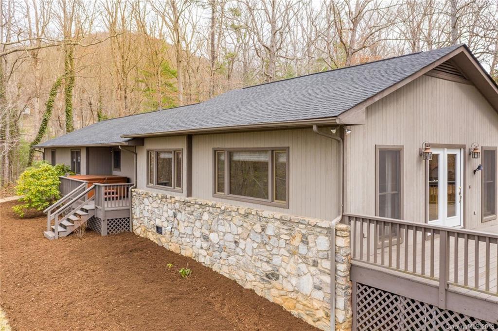 47 Pinecroft Road Asheville, NC 28804 - Photo 4 of 31 Gallery Image 4